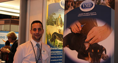 VMD to monitor adverse reactions to microchips