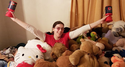 eBayer with bird phobia raises thousands for hen charity